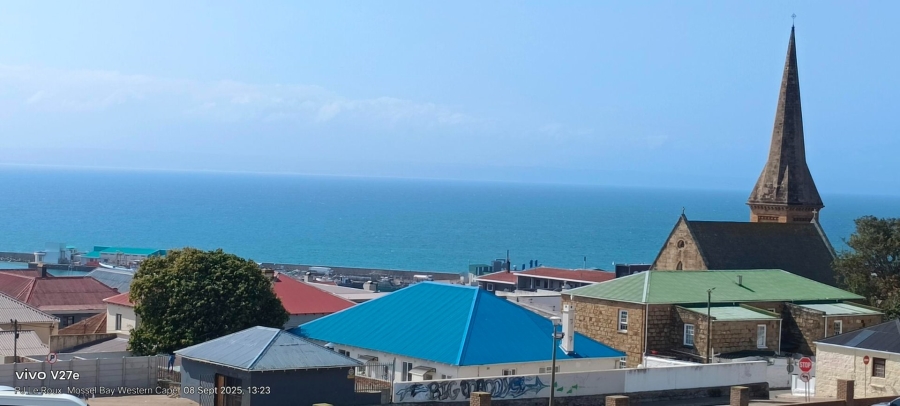 3 Bedroom Property for Sale in Mossel Bay Central Western Cape